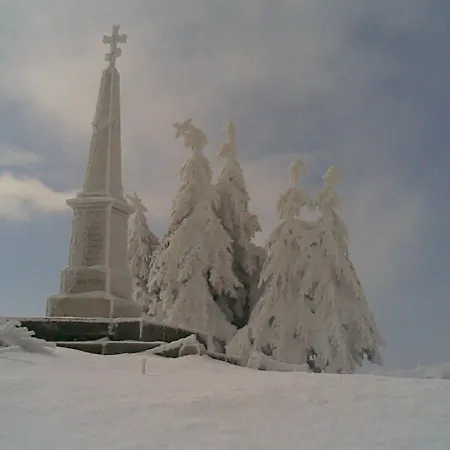 хотел-ресторант шипка,връх шипка ホテル Prewala