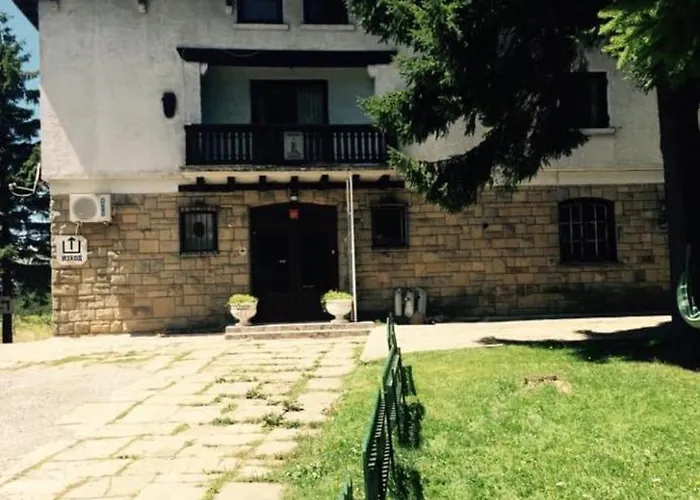 хотел-ресторант шипка,връх шипка Hotel